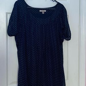 Navy Polka dot top